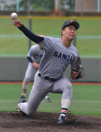 京産大・田村に阪神スカウト6人熱視線 最速143キロ9K完投勝利に「制球力が高い」
