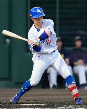 ユニ忘れた！背番号「１１１」中日・田中が躍動　“タイムリー欠乏症”打ち破る適時打で２６イニングぶり得点