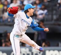 　７回途中から登板した宮西（撮影・中島達哉）