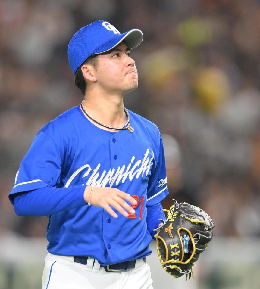 　４回、先制ソロを浴び悔しさをにじませる金丸（撮影・伊藤笙子）