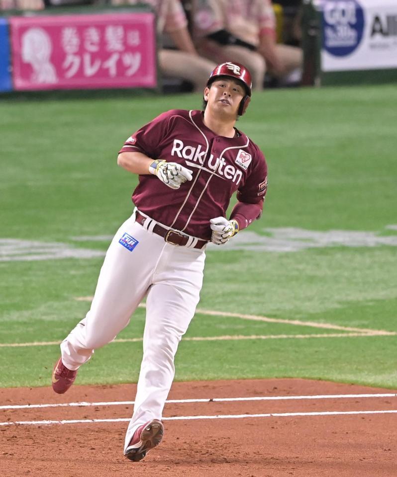 　２回、浅村は中飛に倒れる