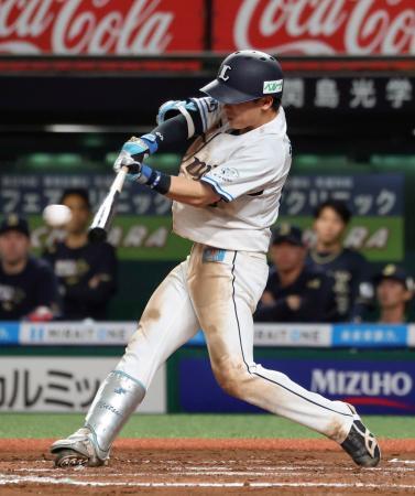 　１０回西武２死満塁、滝沢が右前にサヨナラ打を放つ＝ベルーナドーム