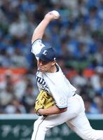 　プロ初勝利を挙げた山田（撮影・金田祐二）