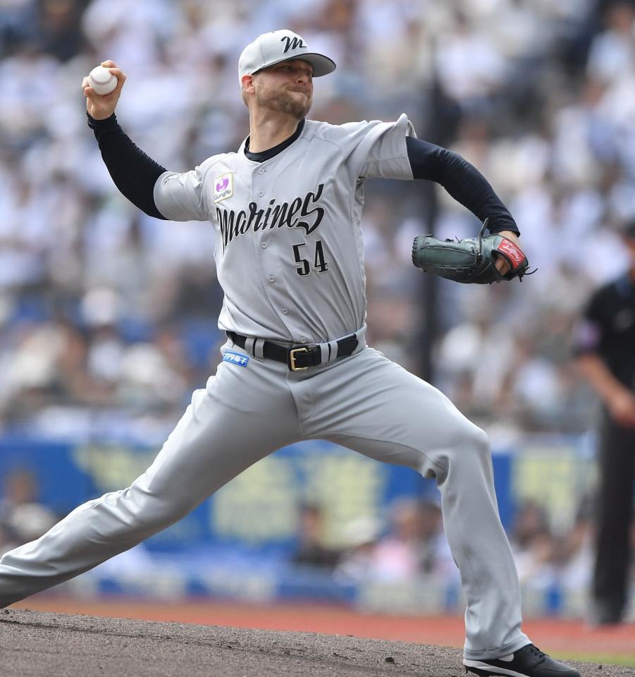 　力投するボス（撮影・開出牧）