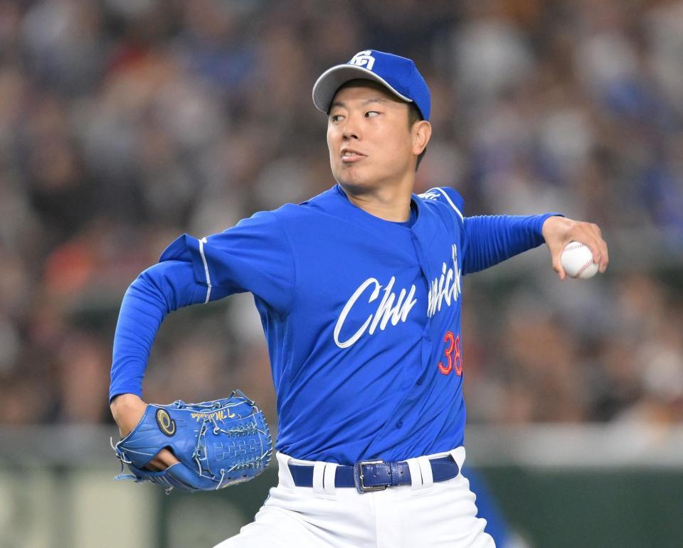 　力投する松葉（撮影・伊藤笙子）