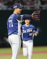 　５回無失点で４勝目を挙げた菅井