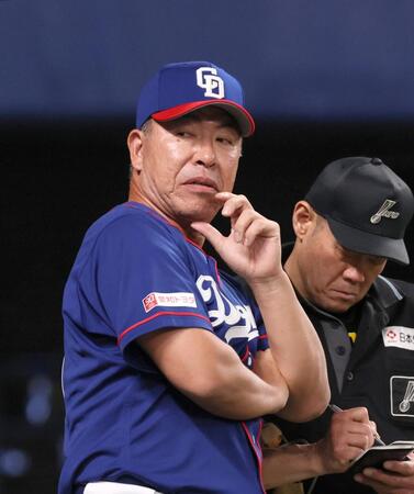 中日が痛恨敗戦　拙攻連発で１１回完封負け　ベンチワークも後手後手に回り流れ手放す　借金５