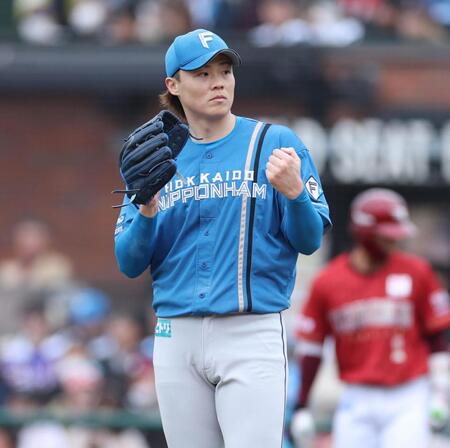 　３回２失点で降板した山崎（撮影・金田祐二）