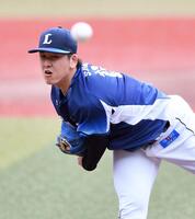 　力投する隅田（撮影・開出牧）