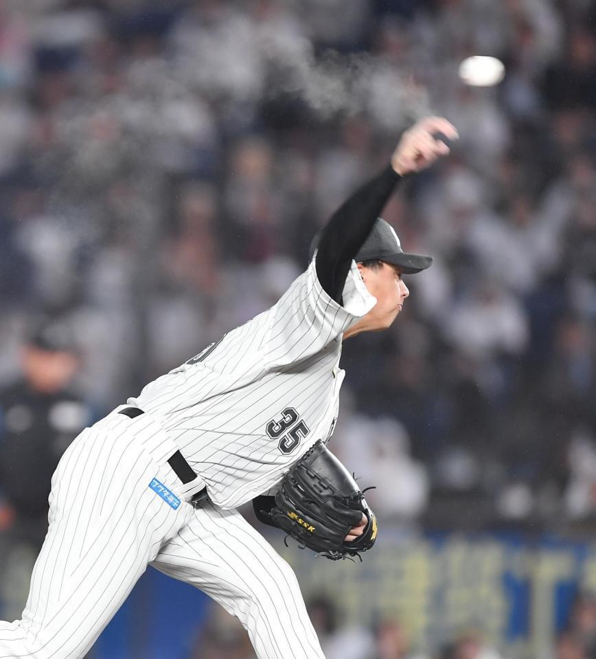 　力投する田中晴（撮影・開出牧）