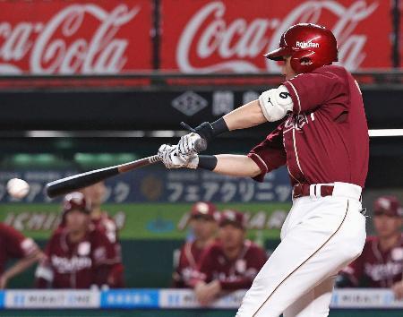 西３-６楽（２９日）　村林が勝ち越し打