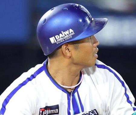 ＤｅＮＡ・桑原にアクシデント発生か　腰の辺りを気にする仕草　表情ゆがめベンチに下がる　痛みこらえて強行出場