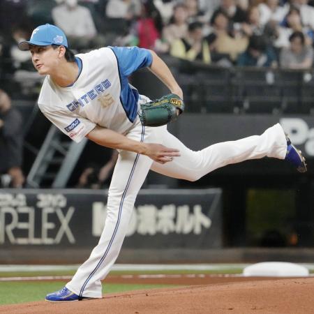 　ロッテ戦に先発した日本ハム・達＝エスコンフィールド