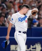 　６回、若林に適時三塁打を許した勝野