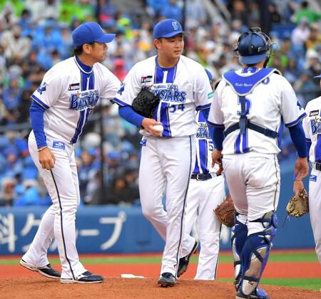 ＤｅＮＡ・三浦監督が三回の石田裕の併殺プレーを称賛「なかなか難しい判断。よくやった」