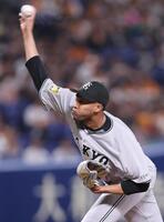 　９回に登板し、２０セーブ目を挙げたマルティネス