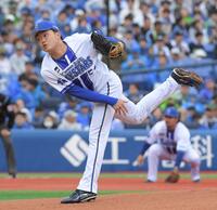 　ヤクルト打線に立ち向かう石田裕（撮影・佐藤厚）