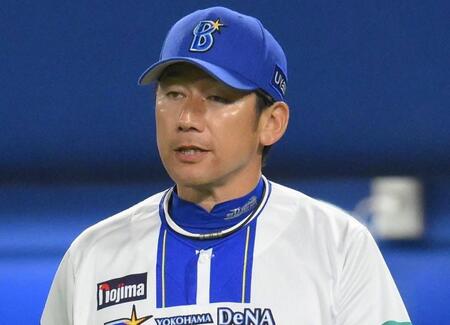 ＤｅＮＡ三浦監督　長嶋茂雄氏を悼む　０４年アテネ五輪メンバー　ユニホームにサイン「家宝です」