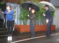 （左から）長嶋三奈さん、谷亮子さん、谷佳知氏