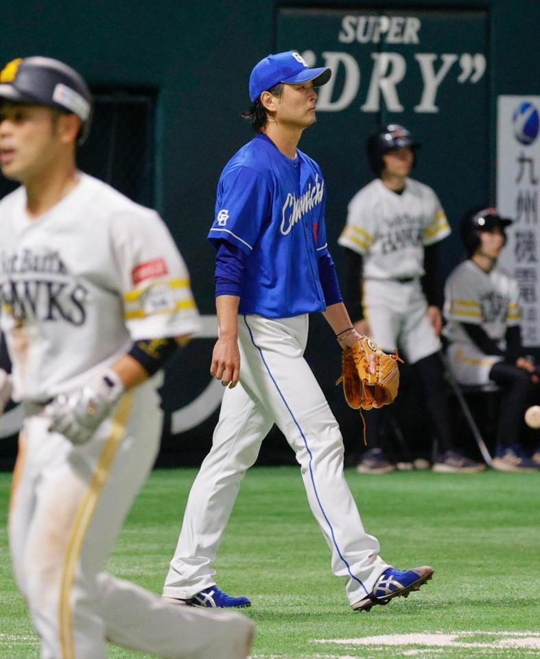 　２回、山川の犠飛で先制を許した涌井