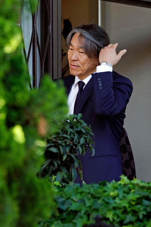 　長嶋茂雄さんの自宅を弔問に訪れた松井秀喜さん
