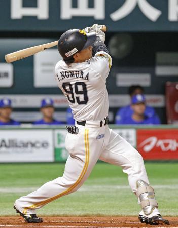 ソ８-４中（５日）　ソフトバンク投打かみ合い３連勝