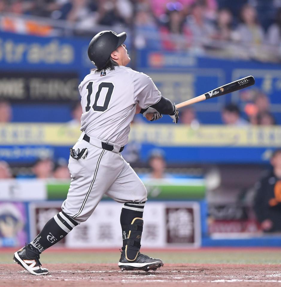 　前日スタメン出場していた甲斐＝４日