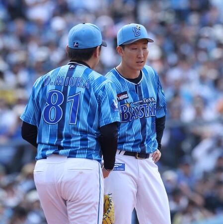 　４回、降板する大貫（撮影・金田祐二）