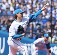 　力投する山崎（撮影・金田祐二）