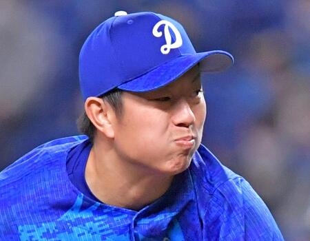 中日　好投の松葉貴大がアクシデントで途中交代　利き腕の左手指に死球を受ける　ロッテ・坂本に「大丈夫」のジェスチャーも無念の降板