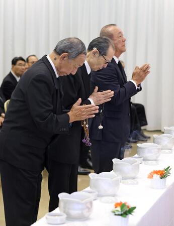 　長嶋さんの告別式に参列した（左から）堀内さん、王さん、柴田さん（読売新聞社提供）