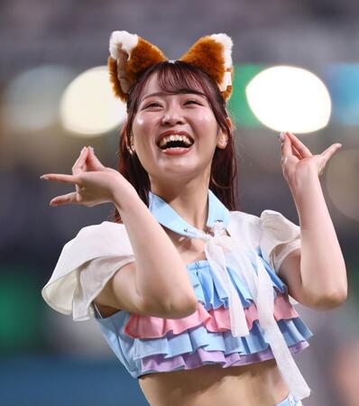 【写真】限定なんて言わないで　パステルカラーに白リボンのファイターズガール