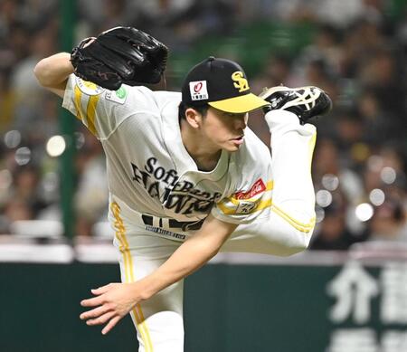 　力投するソフトバンク先発の大関