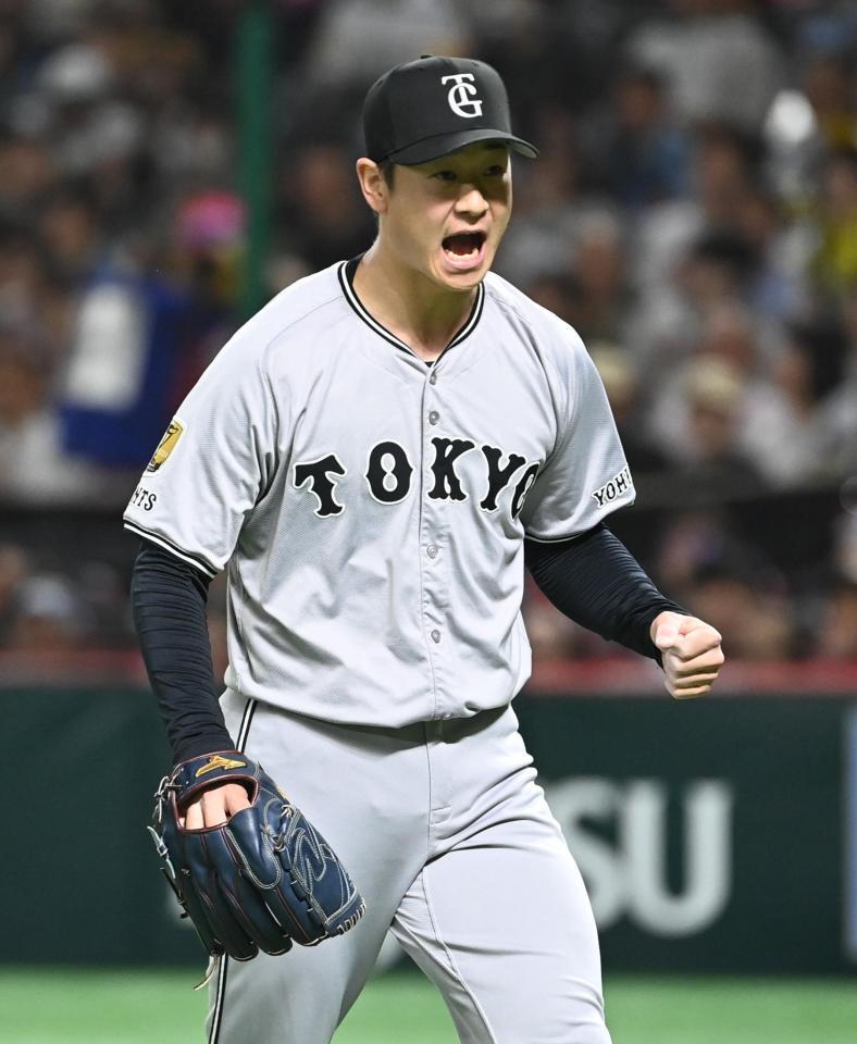 　１０回、周東を空振り三振に仕留めた中川