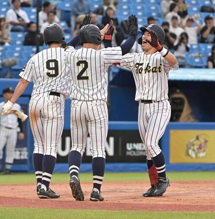 東海大の1年生・砂子田が満塁満 “低反発バット時代”の申し子に