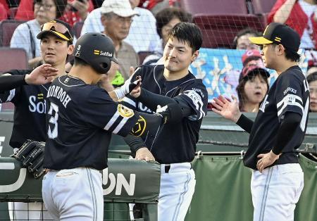 広０-２ソ（１７日）　有原４勝目、ソフトバンク４連勝