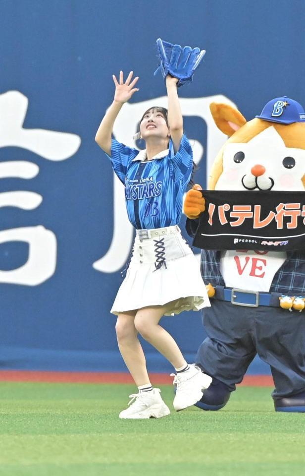 　ドッカーンＦＬＹＣＡＴＣＨに挑戦するＡＫＢ４８・徳永羚海（撮影・持木克友）