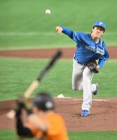 　力投する先発の北山（撮影・伊藤笙子）