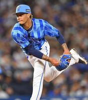 　９回から登板するが危険球退場となったマルセリーノ（撮影・開出牧）