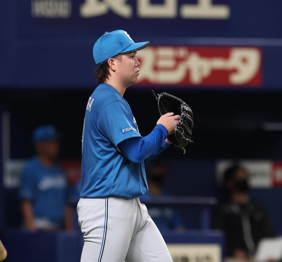 　１回。先制点を許した金村（撮影・佐々木彰尚）