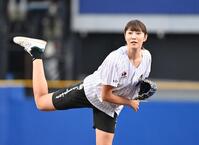 　ファーストピッチセレモニーに登場した元バレーボール女子日本代表の狩野舞子さん
