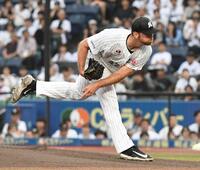 　巨人打線に立ち向かうサモンズ（撮影・佐藤厚）