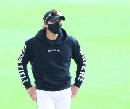 日本ハム・新庄監督　“足”で今井を崩す　機動力重視のオーダーで「真っすぐかスライダー」狙い球の徹底