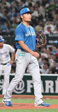 　３回、渡部聖に本塁打を浴びた伊藤