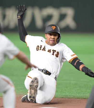 巨人快勝　バウアー攻略で貯金１　丸Ｖ打　オコエ３点打で突き放す　グリフィンは無傷の５連勝