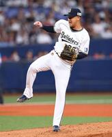 　５回、力投する才木（撮影・山口登）