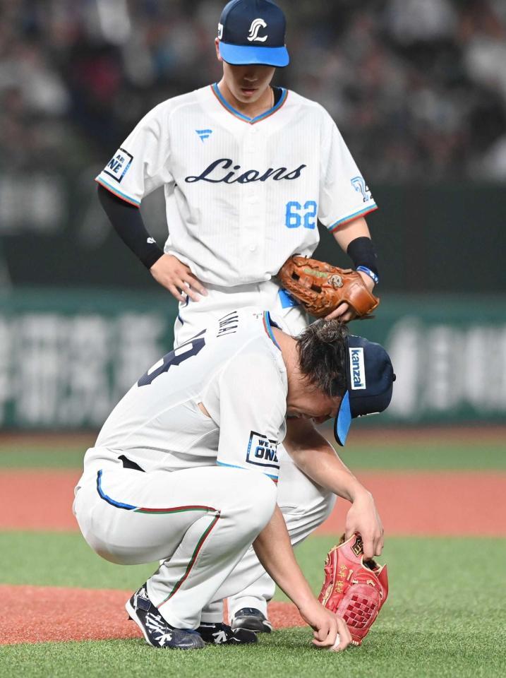 　４回途中、不調を訴えしゃがみこむ今井