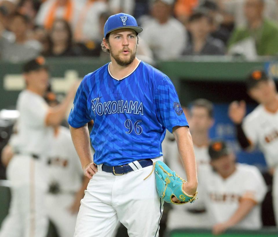 　６回、オコエに走者一掃の三塁打を浴びたバウアー