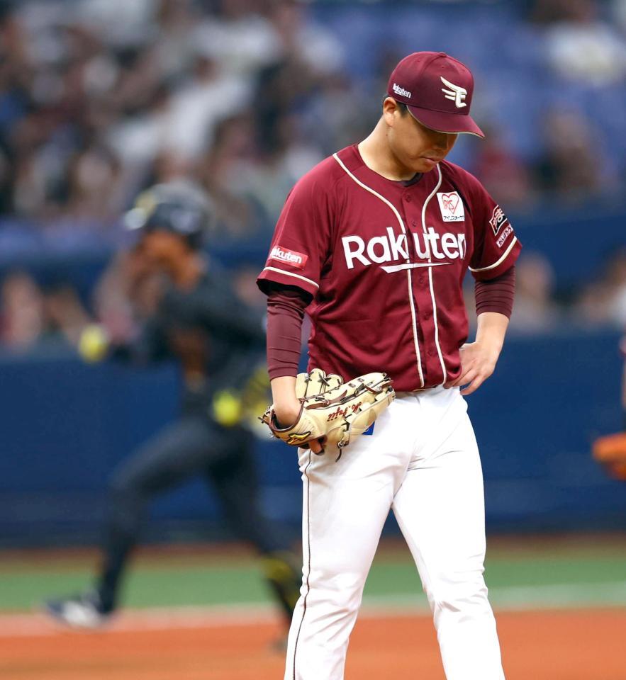 　１回、藤井は宗にソロを許す（撮影・山口登）