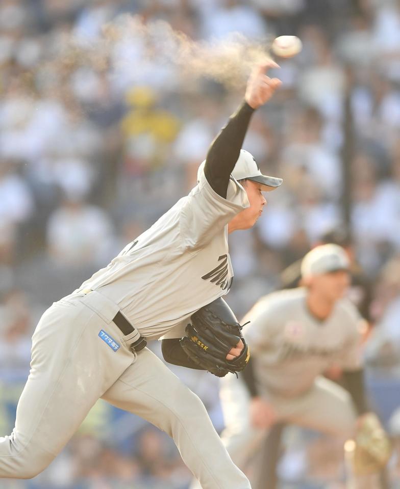 　力投する田中晴（撮影・開出牧）